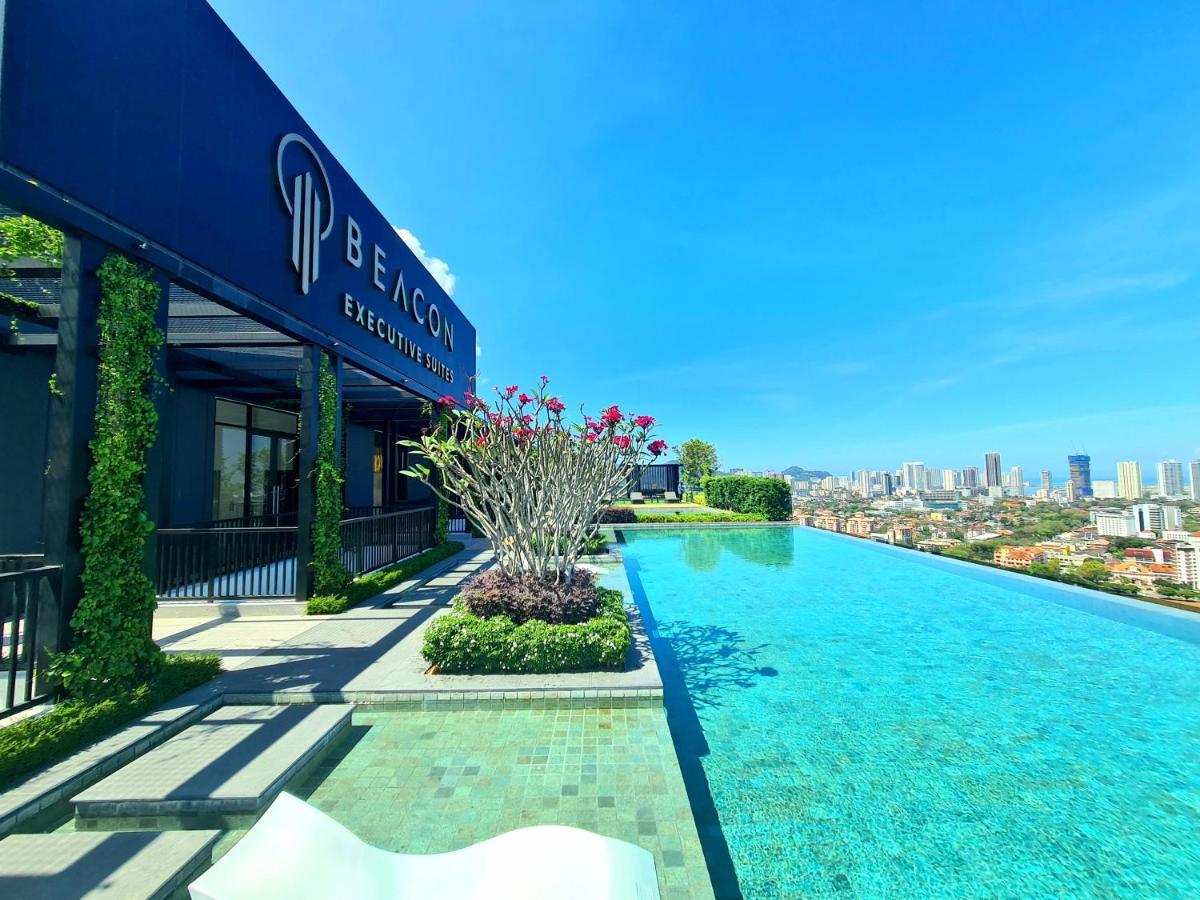 Beacon Executive Suite - Skypool Penang View George Town Exterior photo