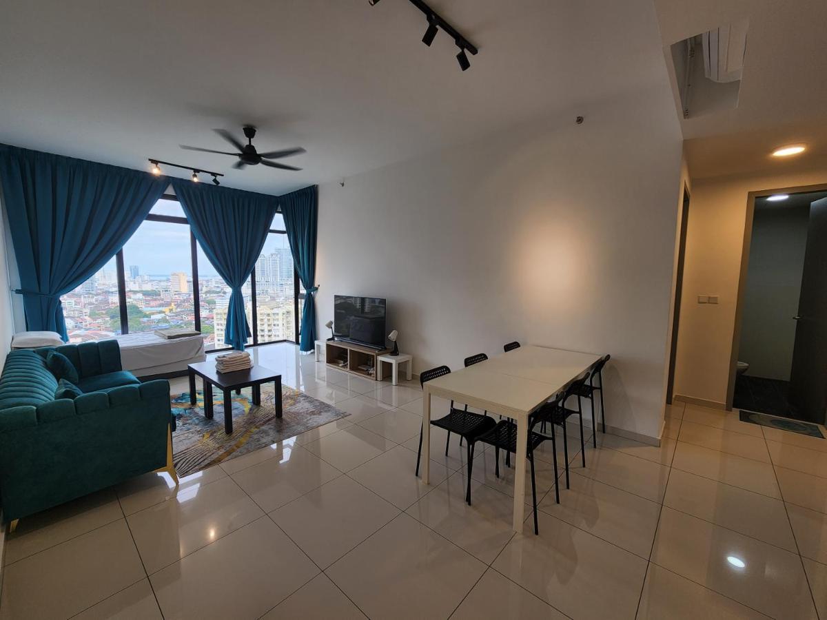 Beacon Executive Suite - Skypool Penang View George Town Exterior photo
