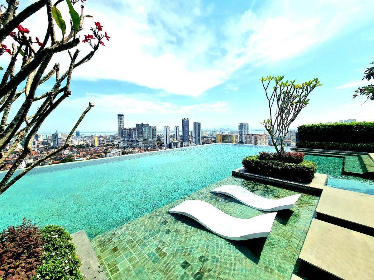 Beacon Executive Suite - Skypool Penang View George Town Exterior photo
