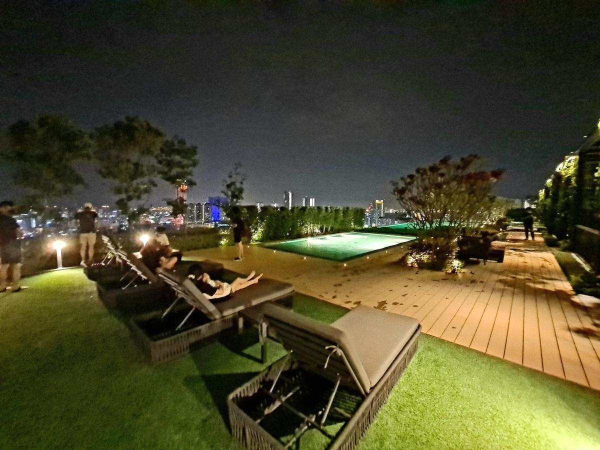 Beacon Executive Suite - Skypool Penang View George Town Exterior photo